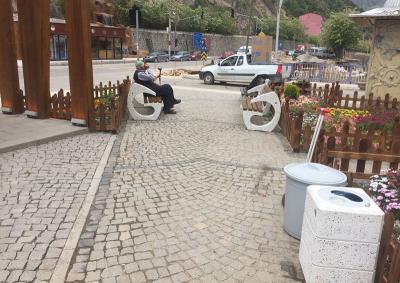 Türkiye'de bahçe ve park mobiliyalarının ilk satışı